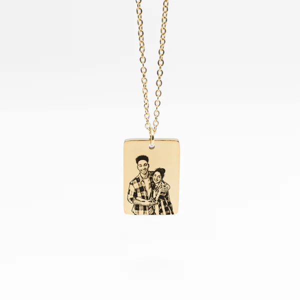 colar-retangular-dourado