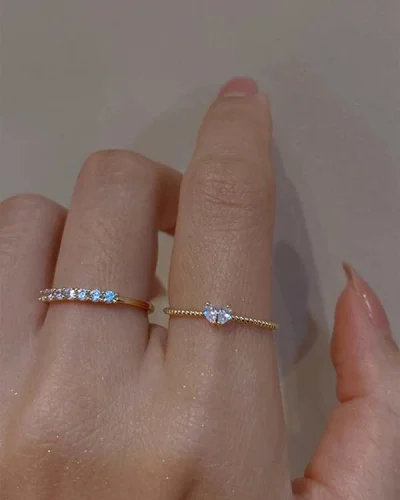 ANEL PRATA OU DOURADO COM DECORAÇÃO DE ZIRCÃO 1